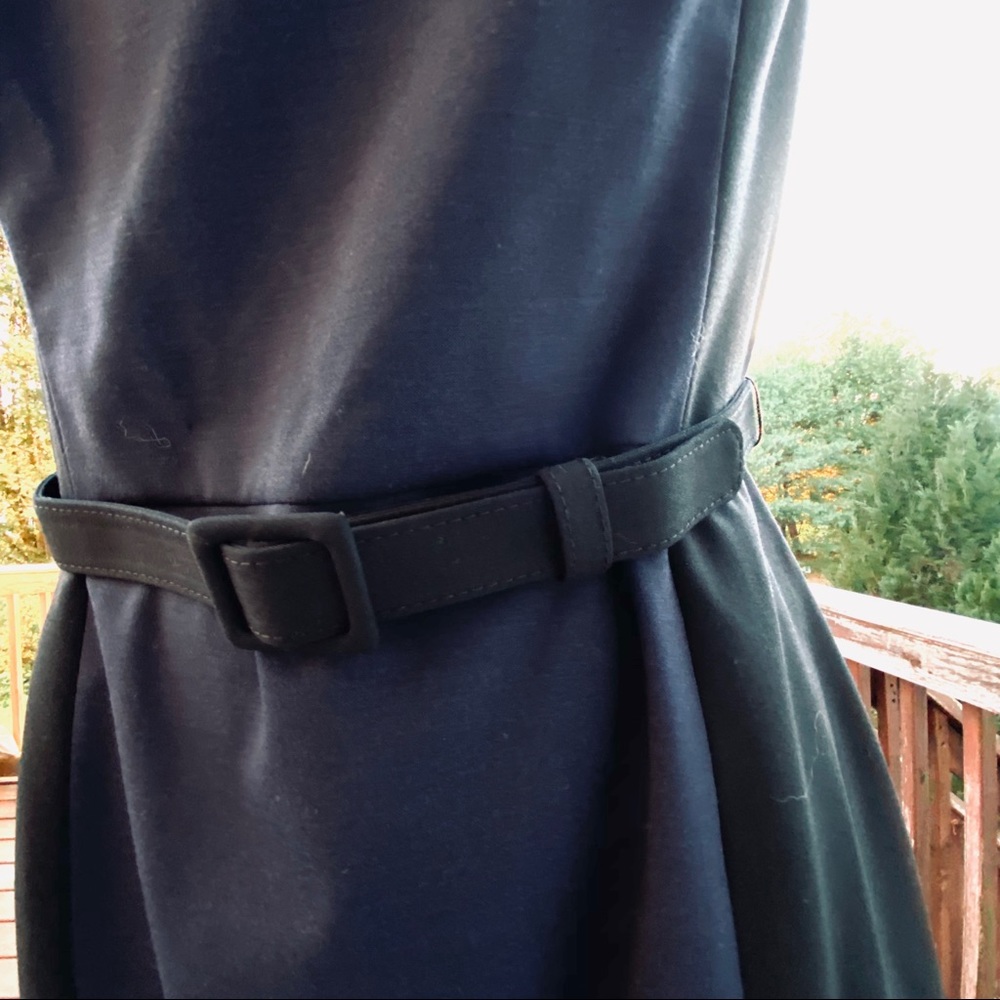 NWT Navy & Black Banana Republic Belted Sheath Dress, 4 - Picture 12 of 15